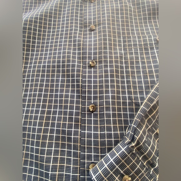 Roundtree & Yorke black check shirt size closet - Picture 4 of 16